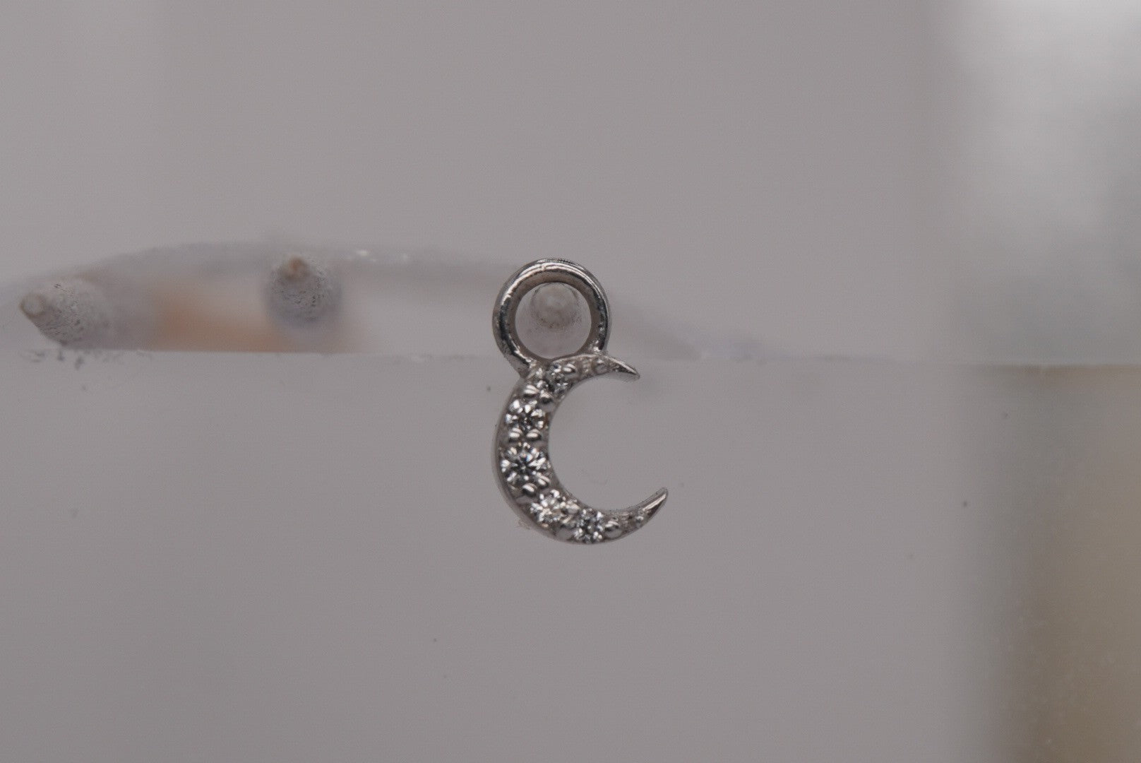 Lunette Charm