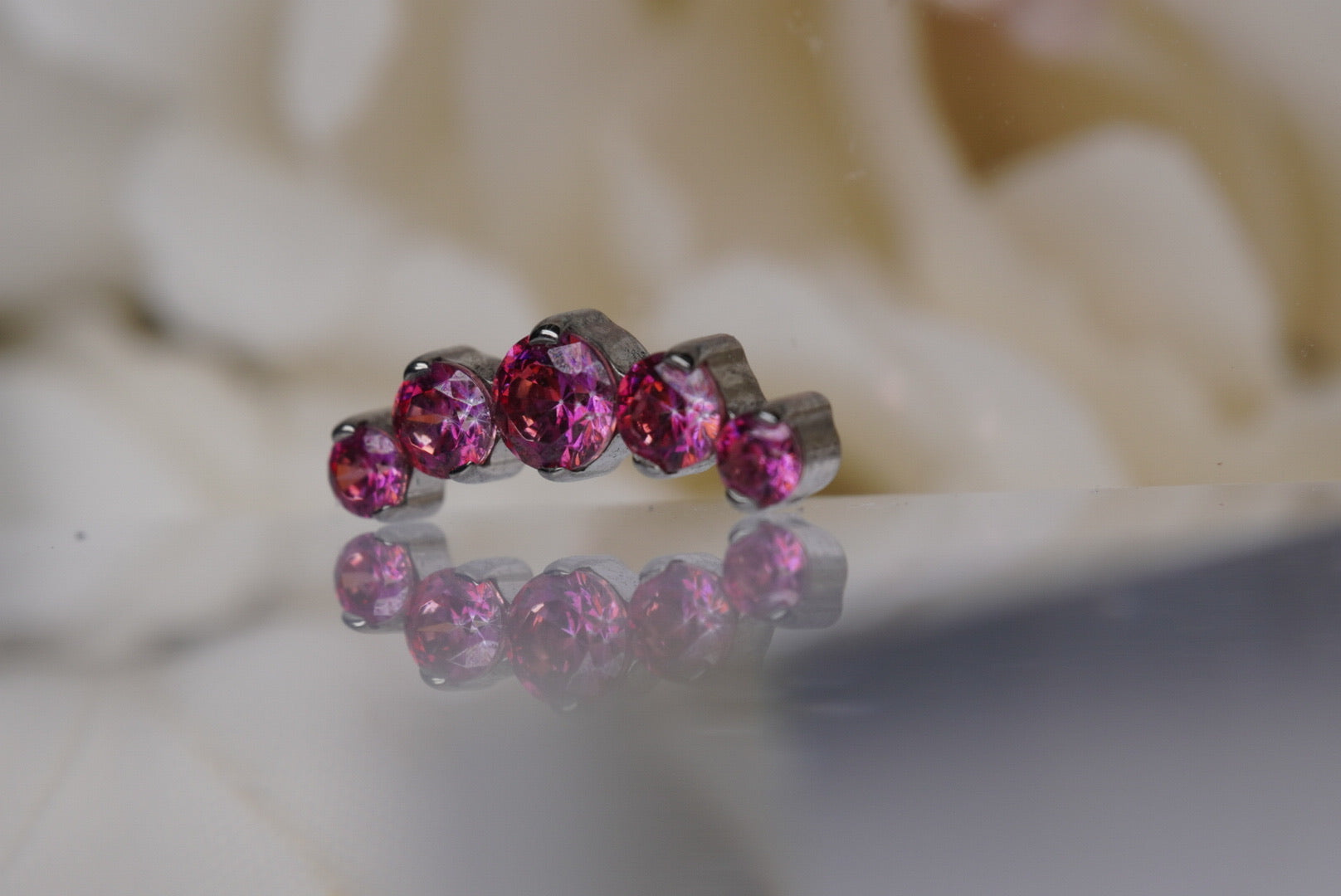 Dark Pink Crystal Prium- 12/14g