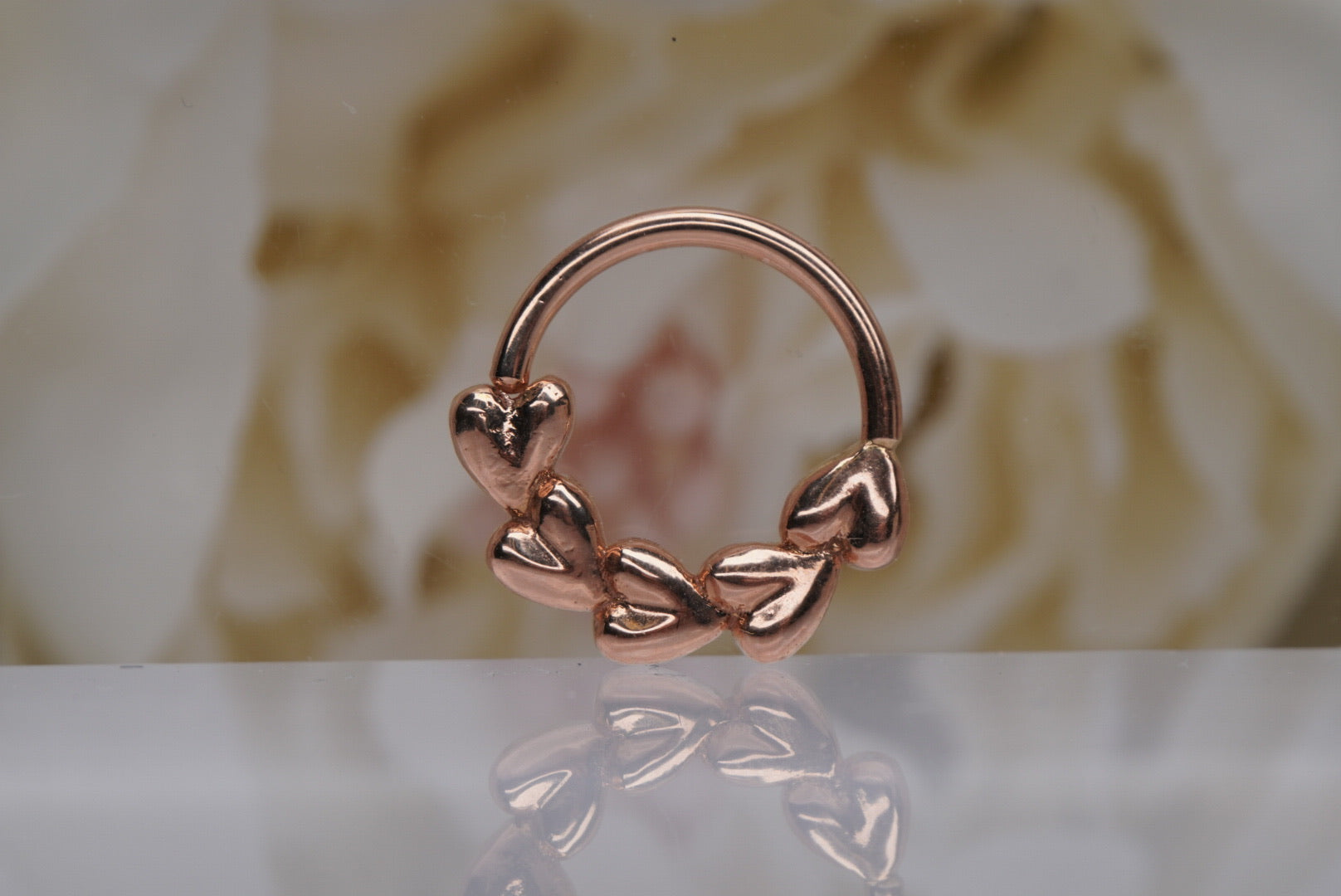 Puffy Heart Seamless ring