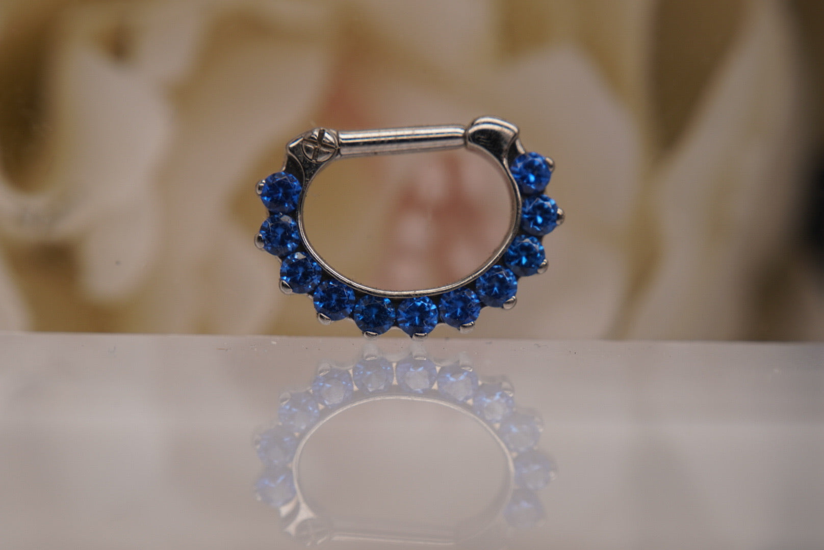 11 Gem Blue Crystal Clicker in 16g