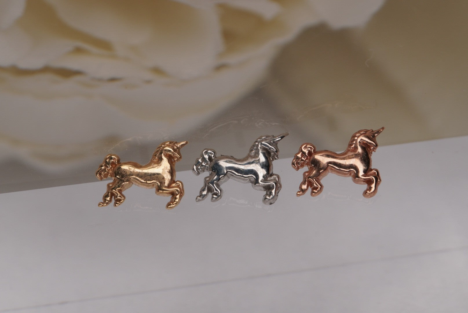 Unicorn in Gold-16g