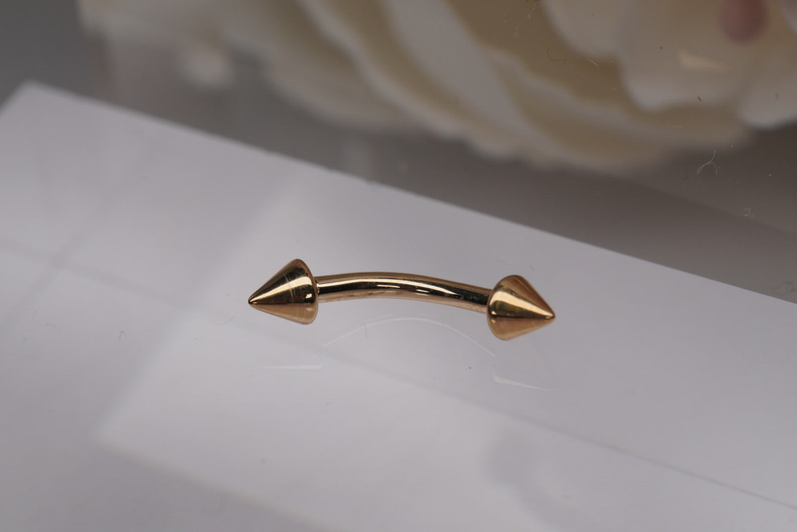 Curved Barbell with Spikes - 16g
