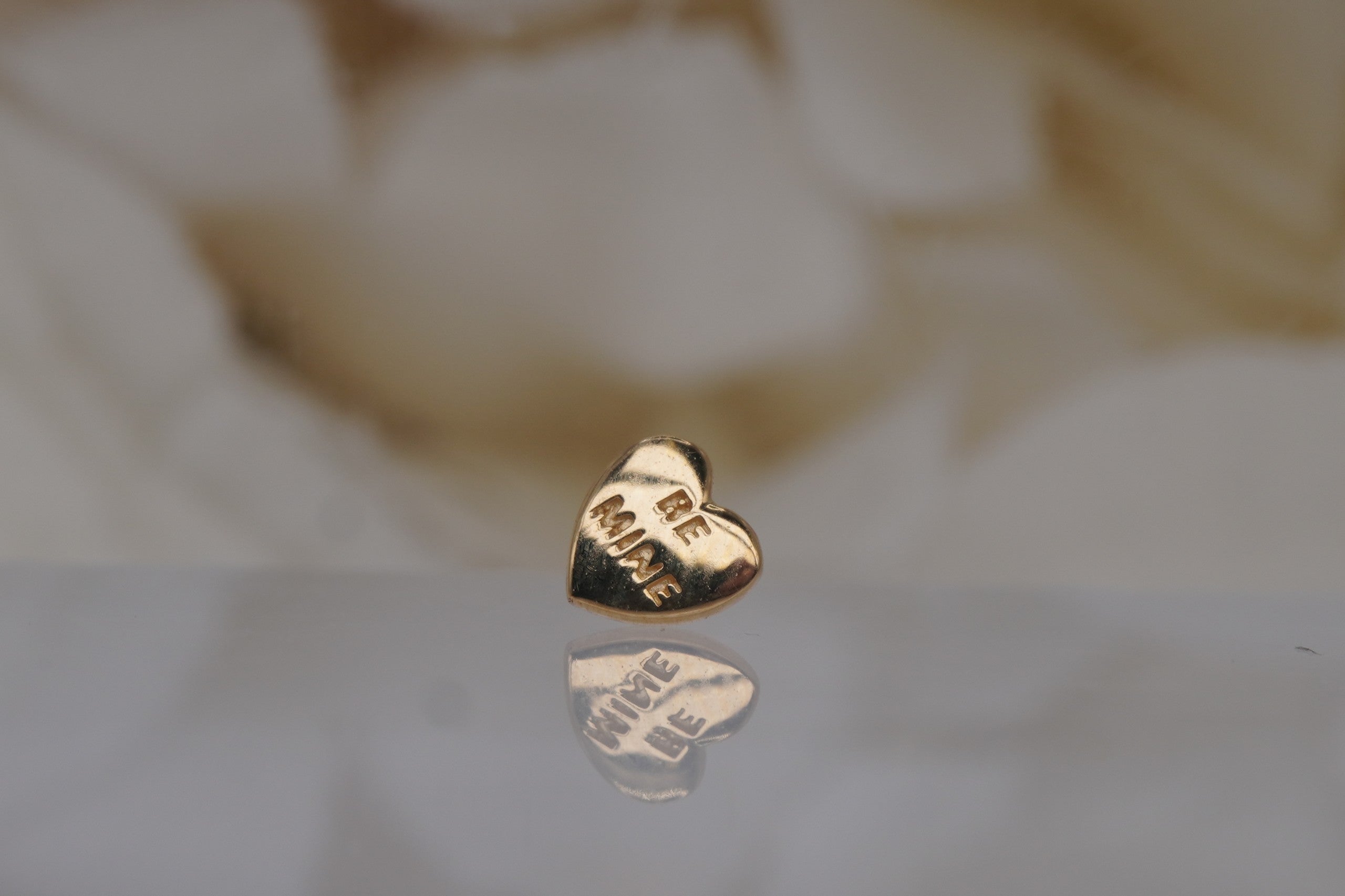 Be Mine Heart Threadless End | 18k Gold Piercing Jewelry