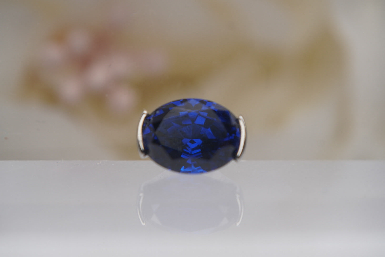 2-Prong Sapphire Blue Oval Crystal- 12/14g