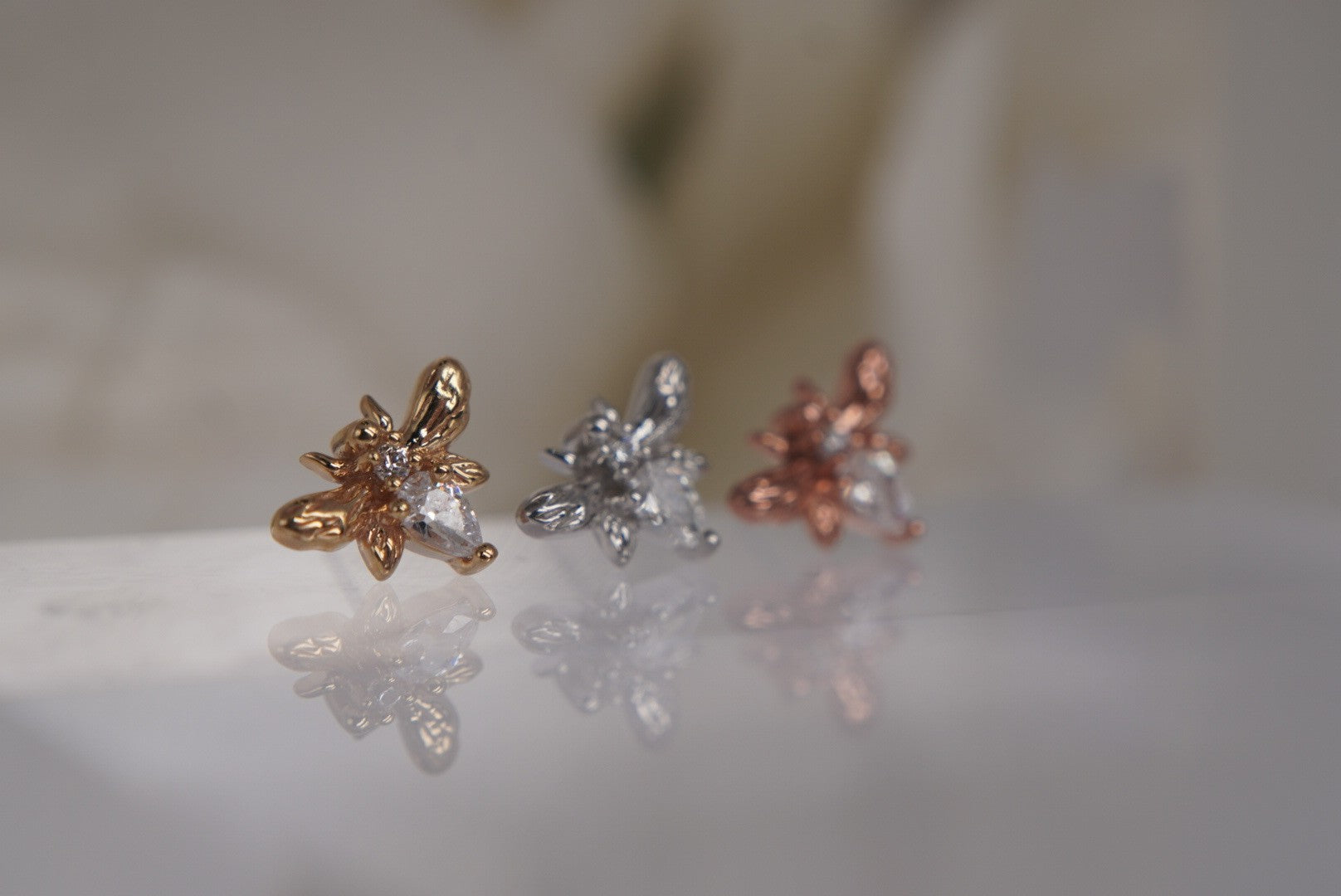 Bee Chic-CZ