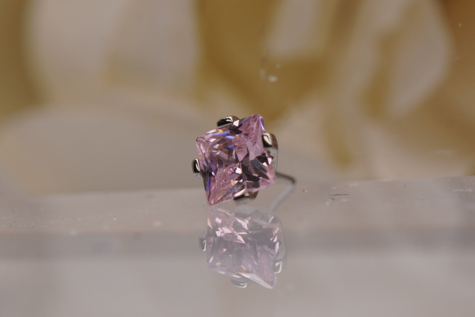 Princess Cut (Pink)