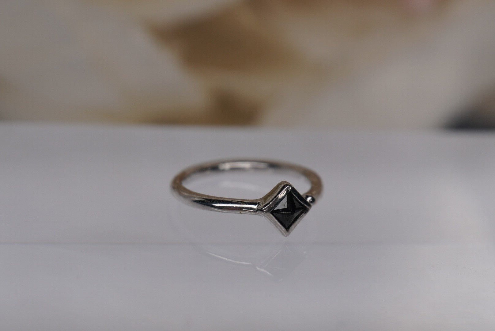 Mae Seamless Ring with Black Spinel- 18g 5/16"
