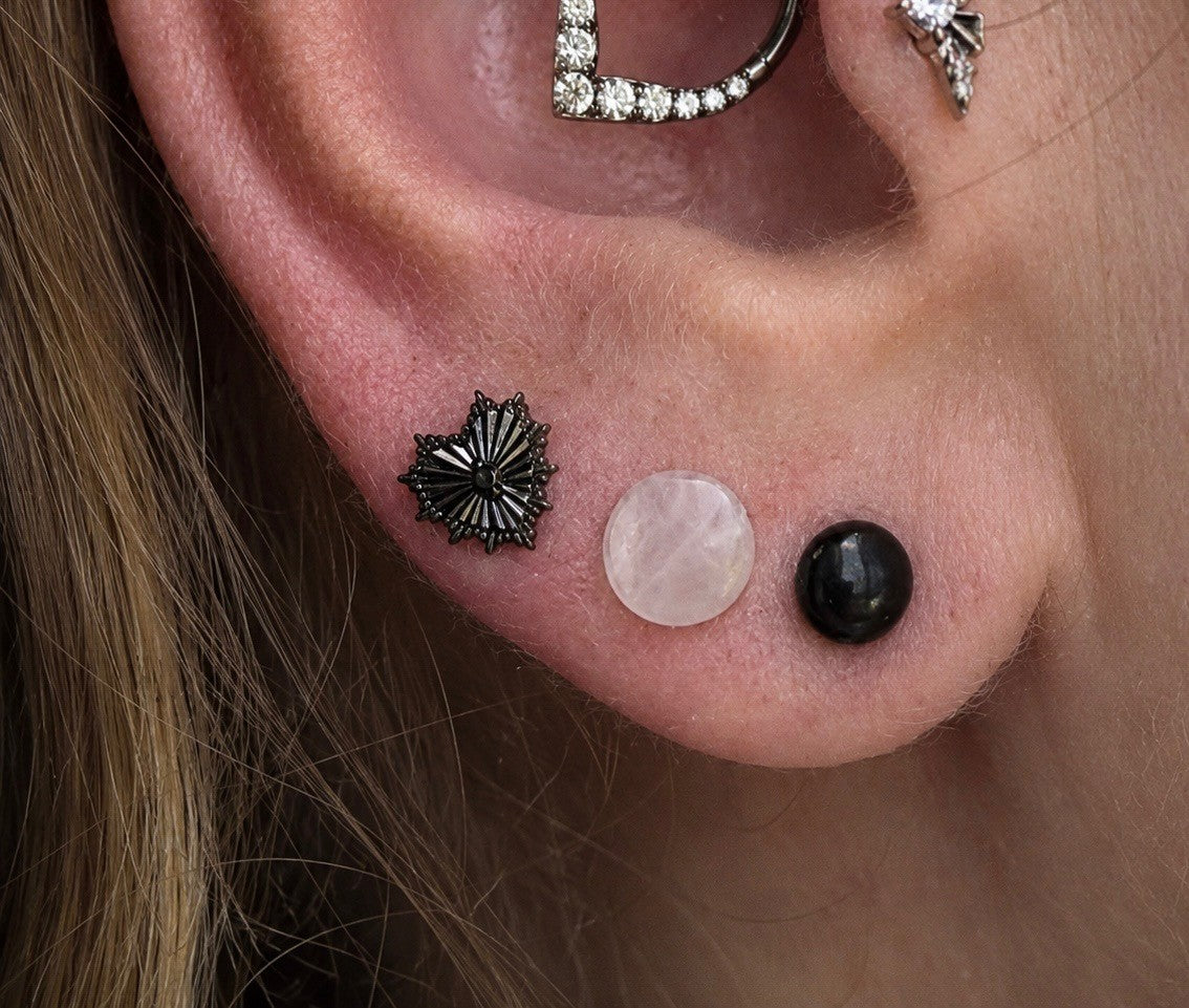 Bad Romance in Black Rhodium with Black Diamonds