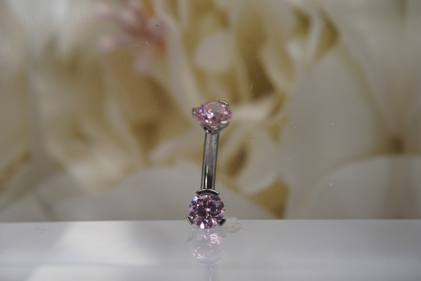 Pink Crystal Navel in a Prong Setting (4mm/4mm)