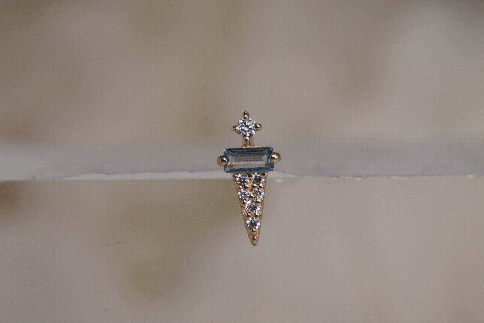 Dystrikt with London Blue Topaz