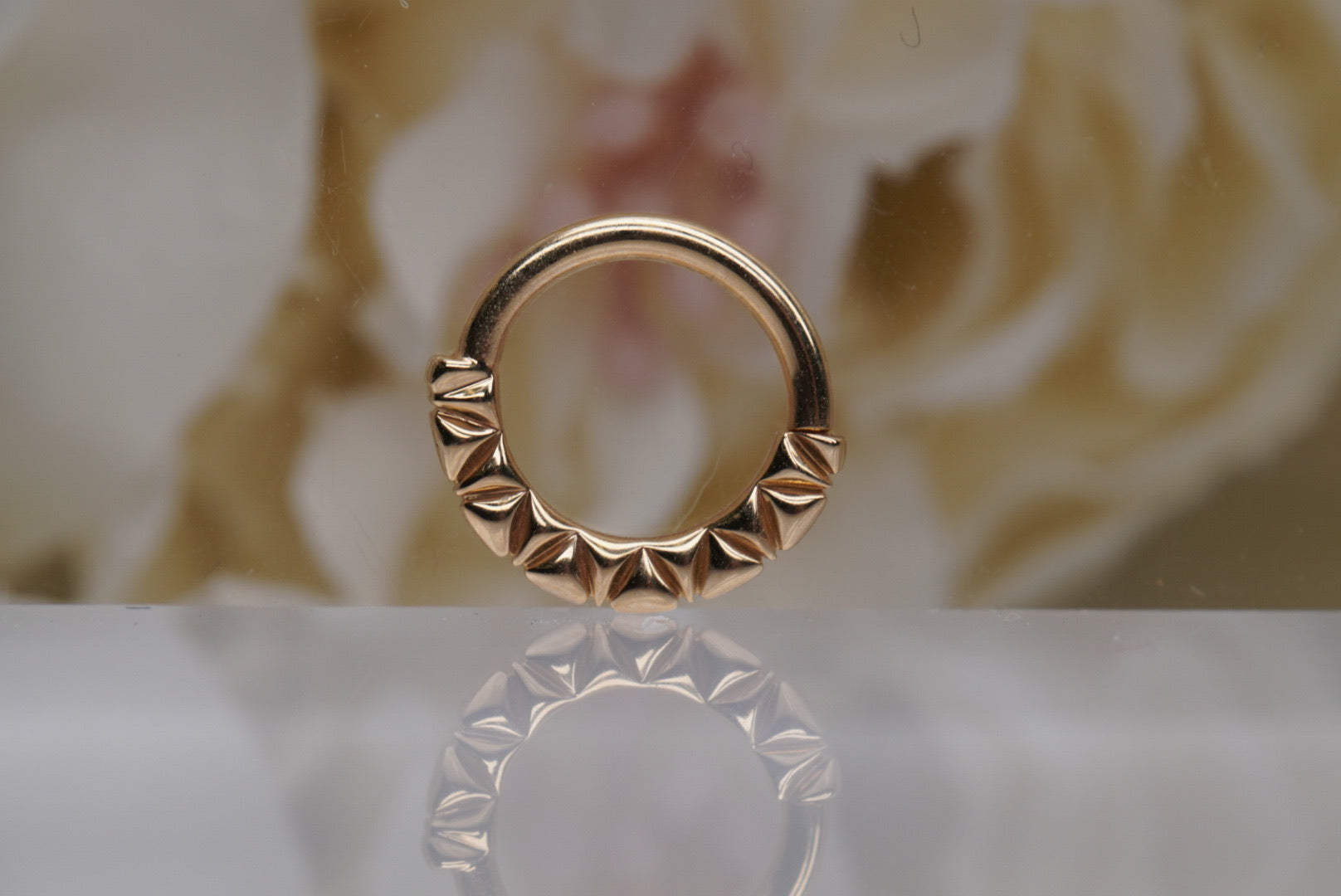Petite Olympica Seam Ring