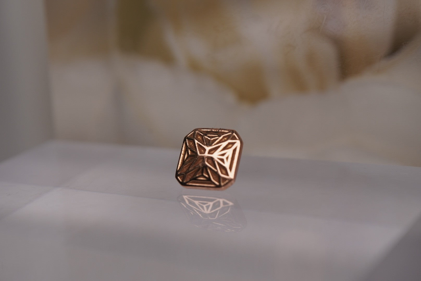 Aster in Rose Gold