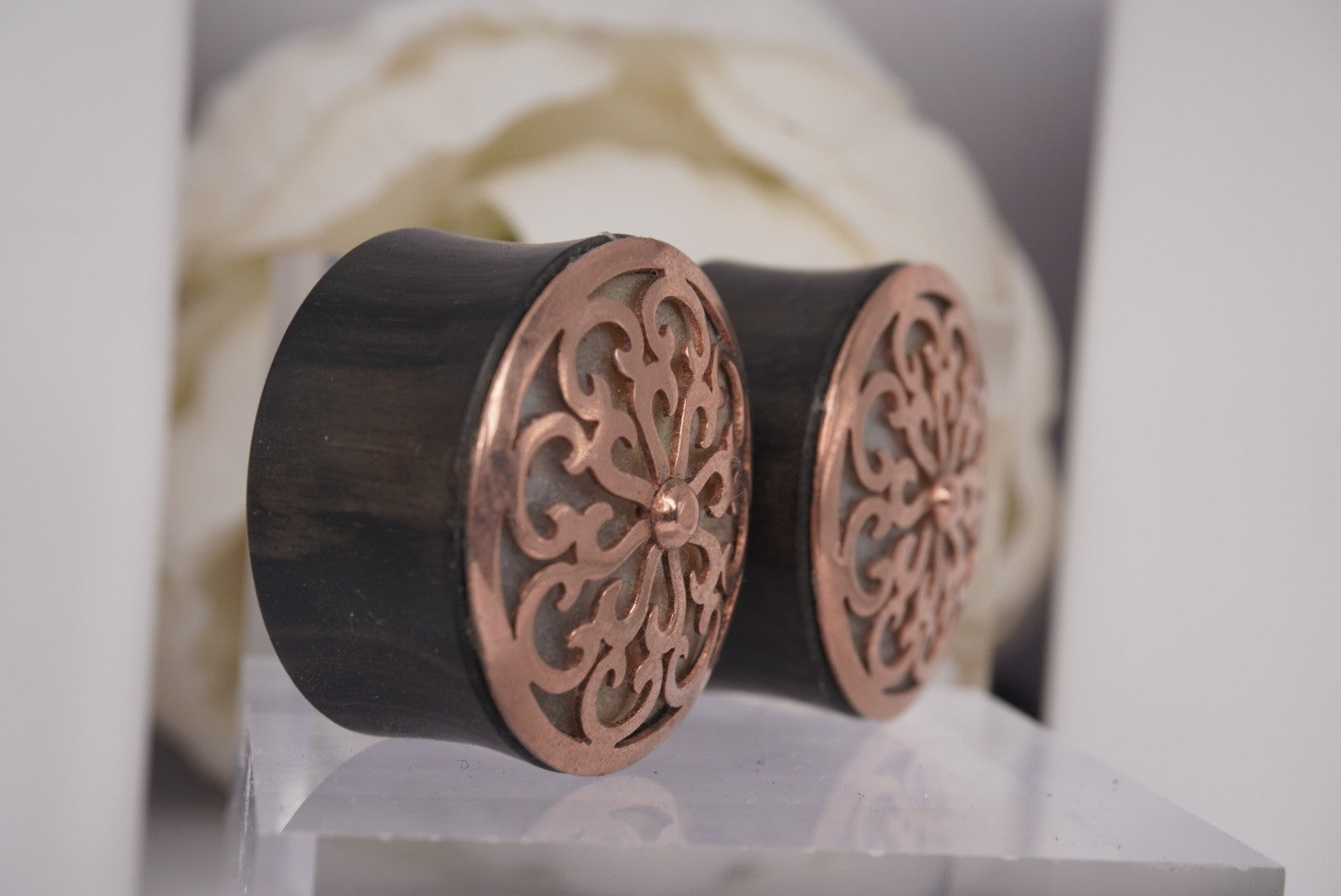 1 1/8" Idol- Rose Gold Plated with Mother of Pearl