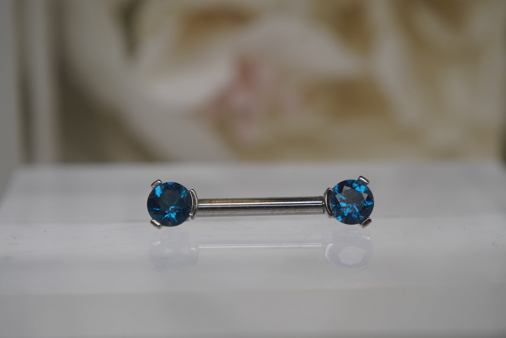 London Blue Crystal Prong Nipple Barbell in 14g