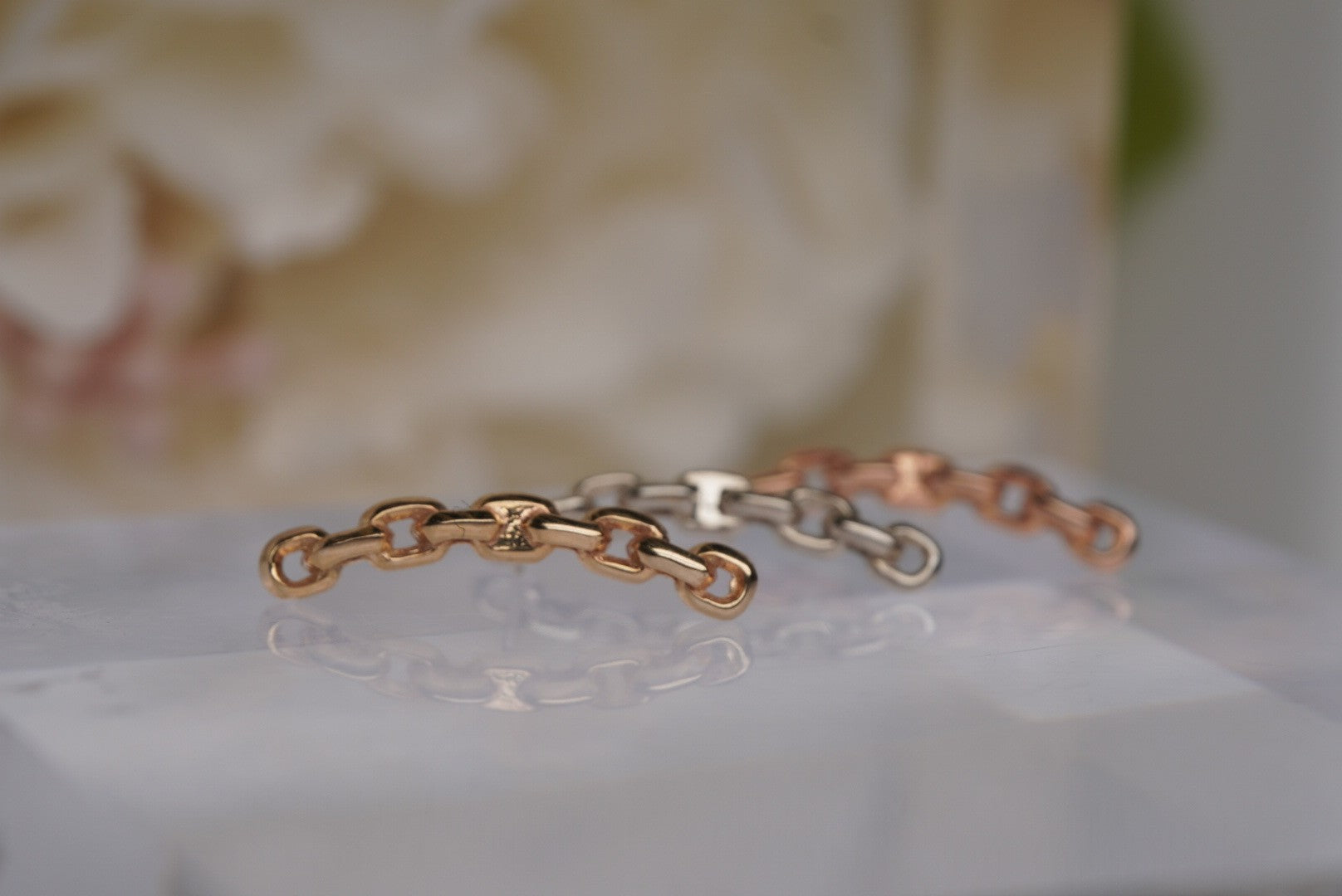 Curved Cable Chain