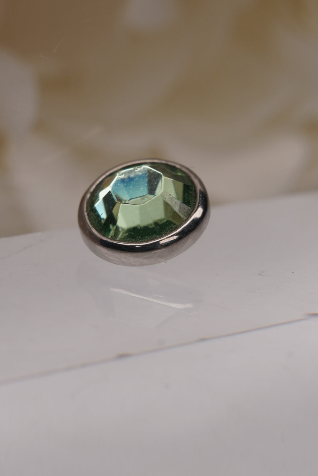 Jonquil Crystal- Flat Faceted Gems 16g