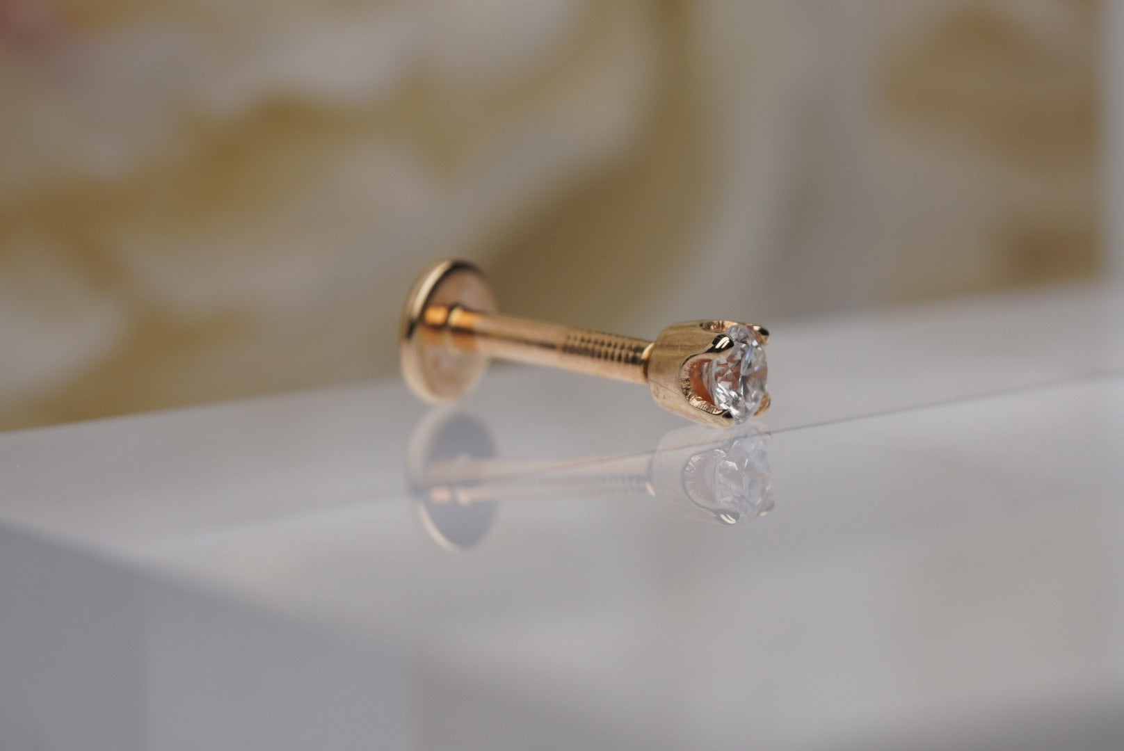 GENUINE DIAMOND in Yellow Gold- 4mm Prong PAIR