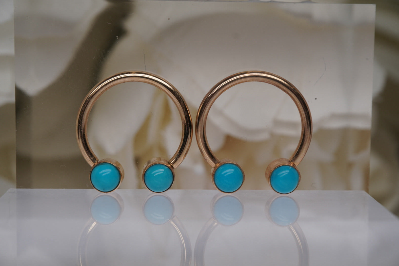 Pair of Circular Barbell in Yellow Gold with Turquoise Gems- 14g 1/2"