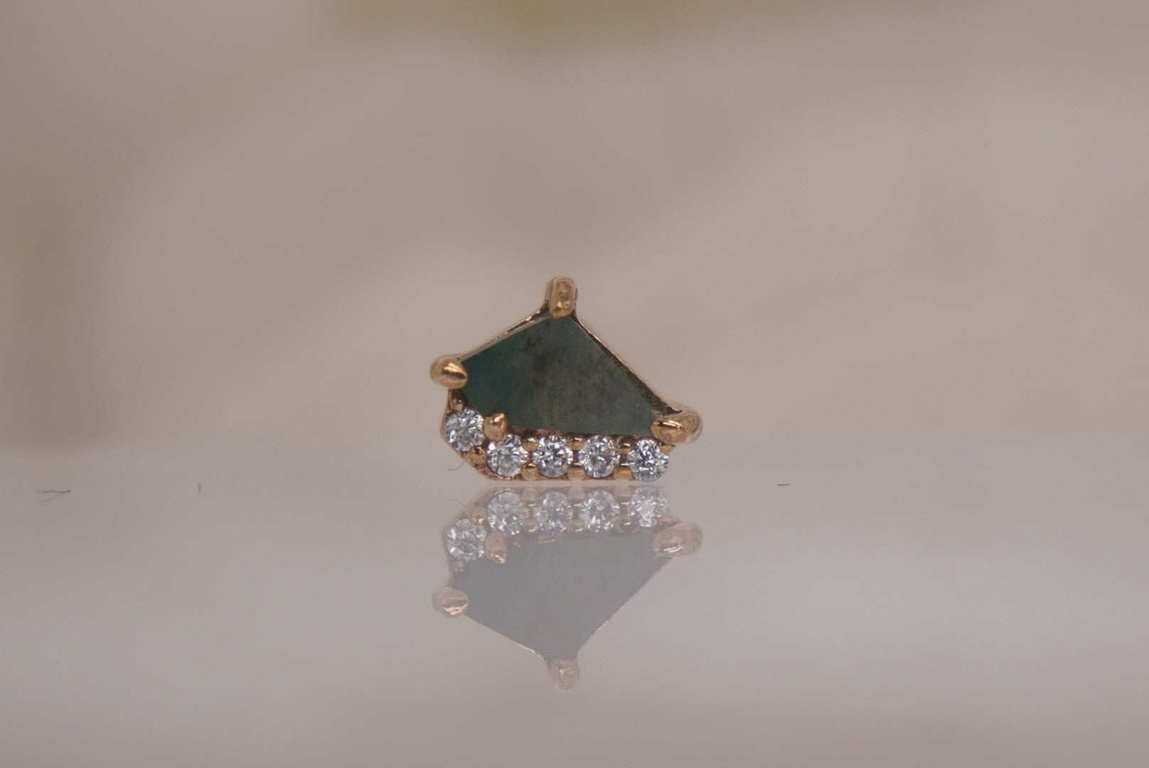 Elevate- Moss Agate