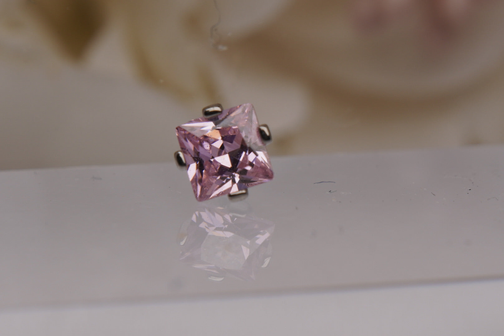 Princess Cut (Pink)