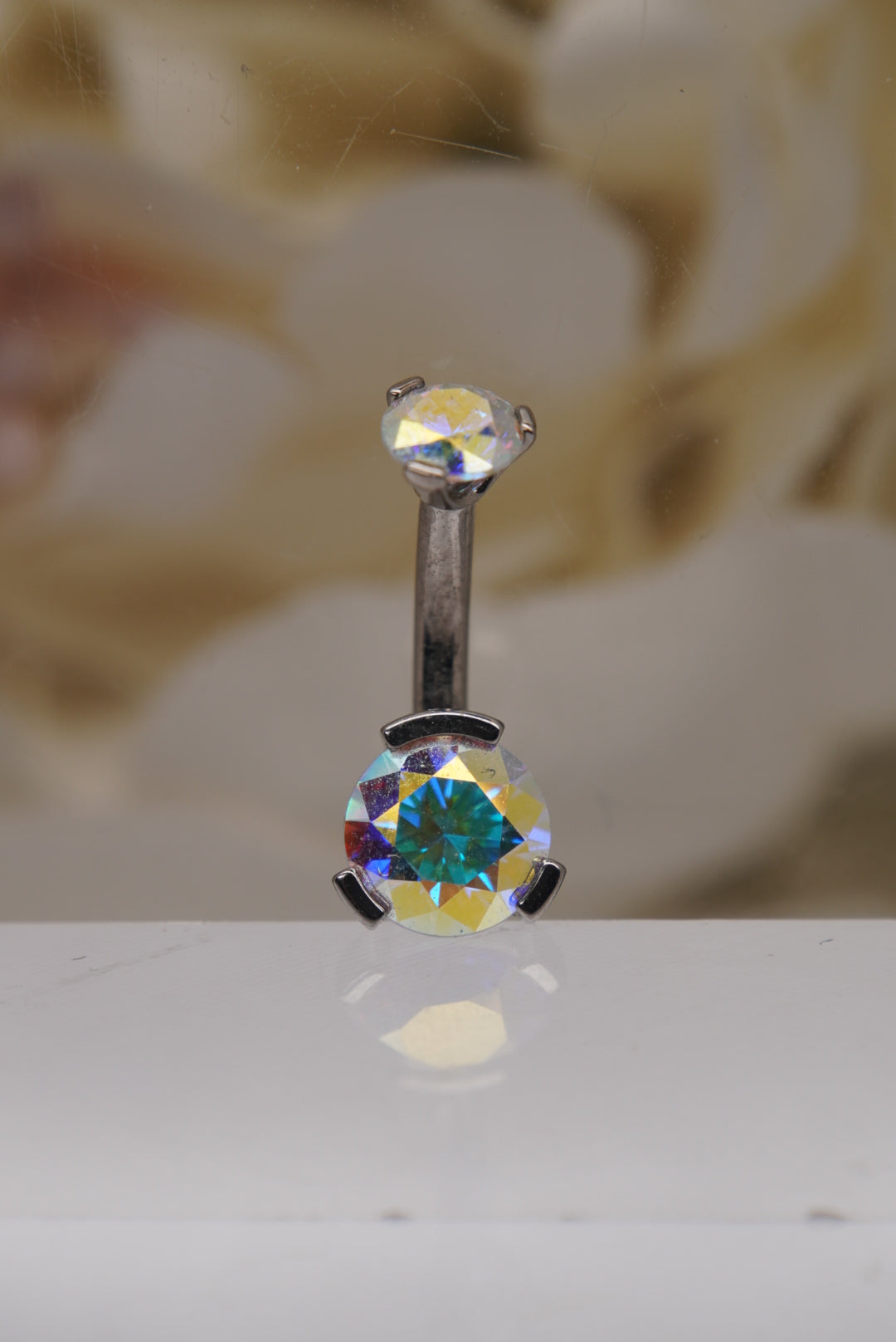 Aurora Borealis Crystal Navel in a Prong Setting (4mm/6mm)