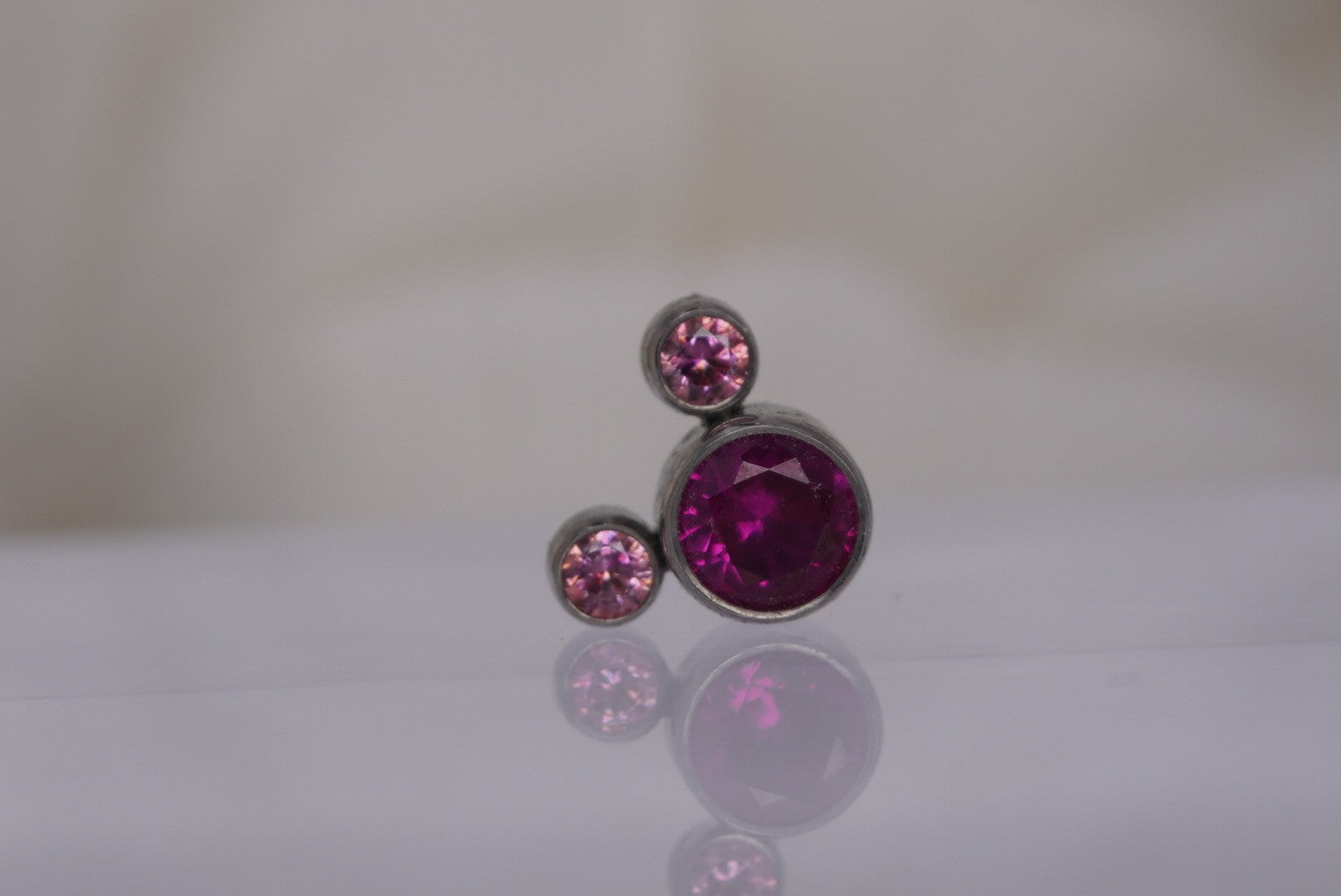 Mickey Head (Red & Pink) 14G