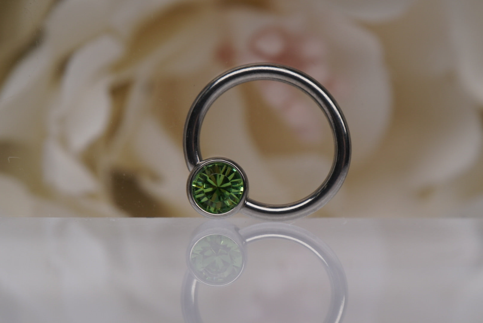 Captive Bead with Light Green Crystal