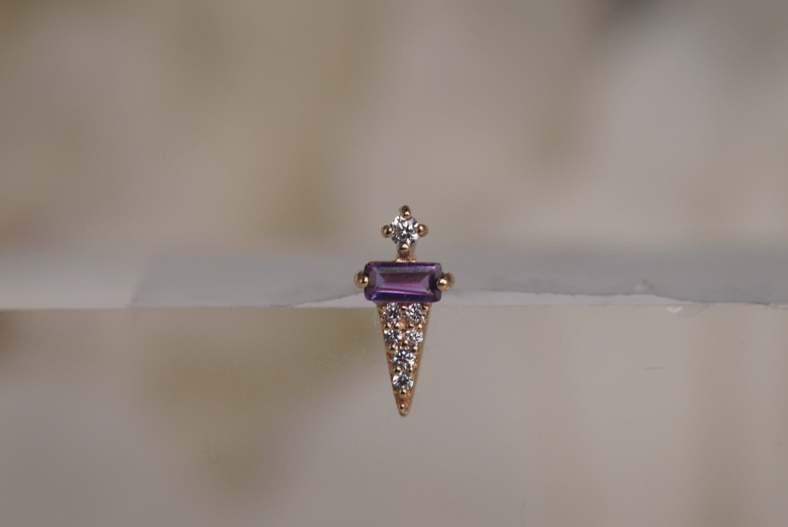 Dystrikt with Amethyst