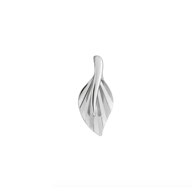 Stock image of Buddha Jewelry’s “Essence” in 14k white gold, showing its sculptural leaf shape and smooth, flowing contours.