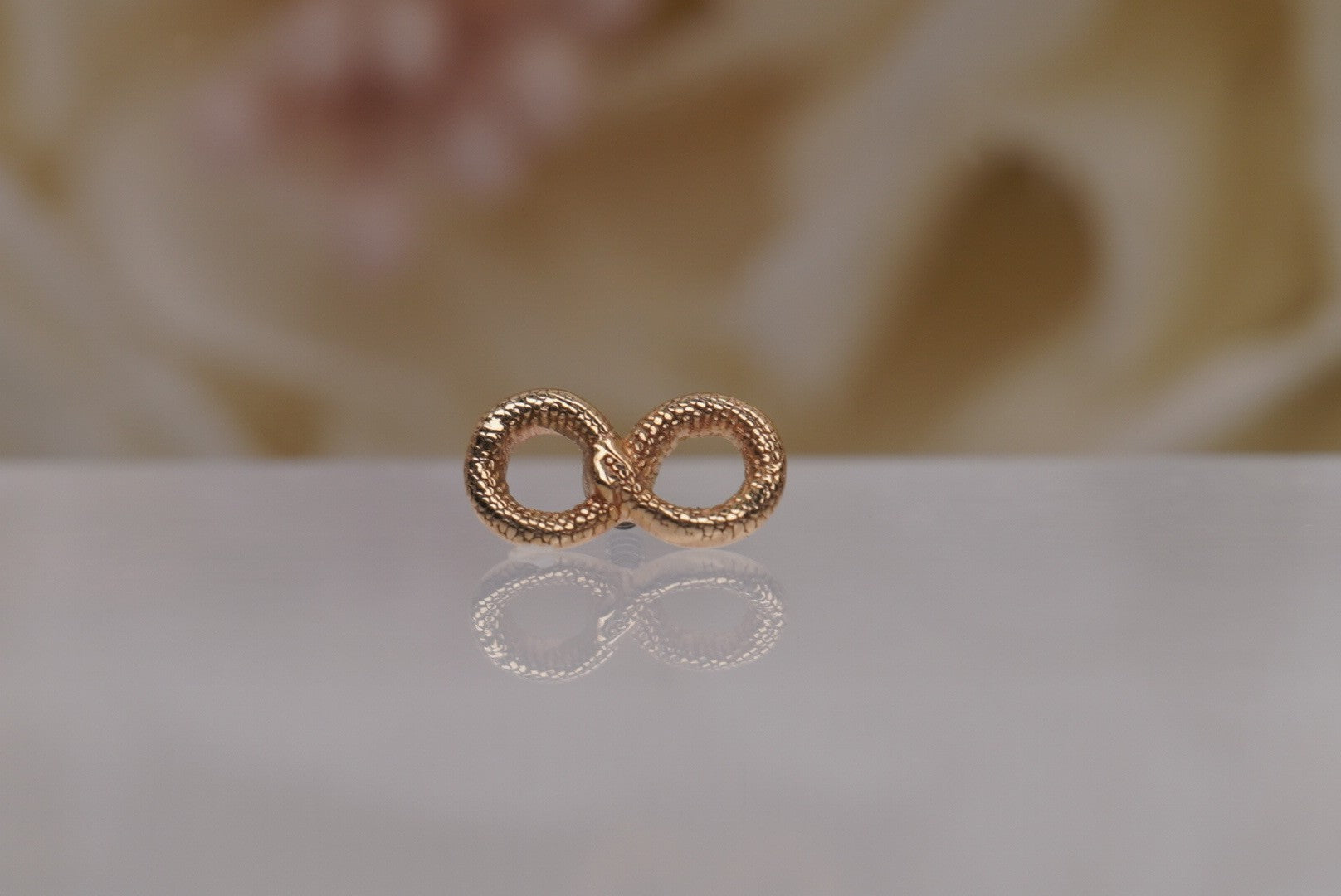 Infinity Snake in Gold-16g