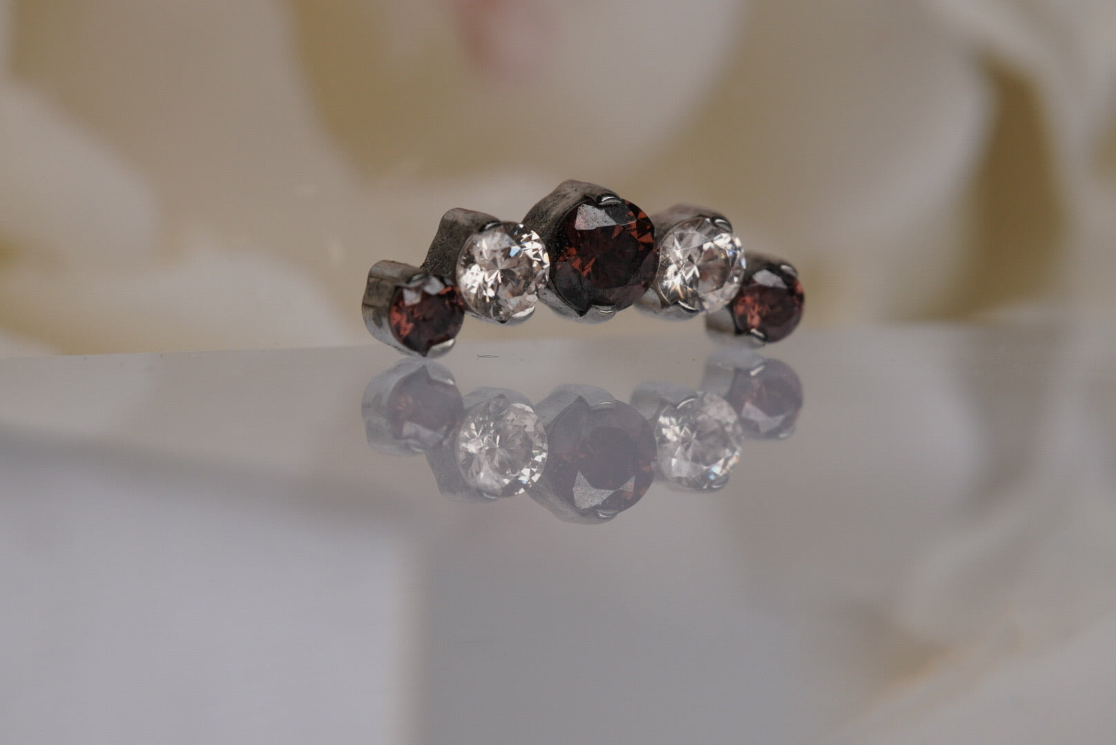 Brown & Champagne Crystal Prium- 12/14g
