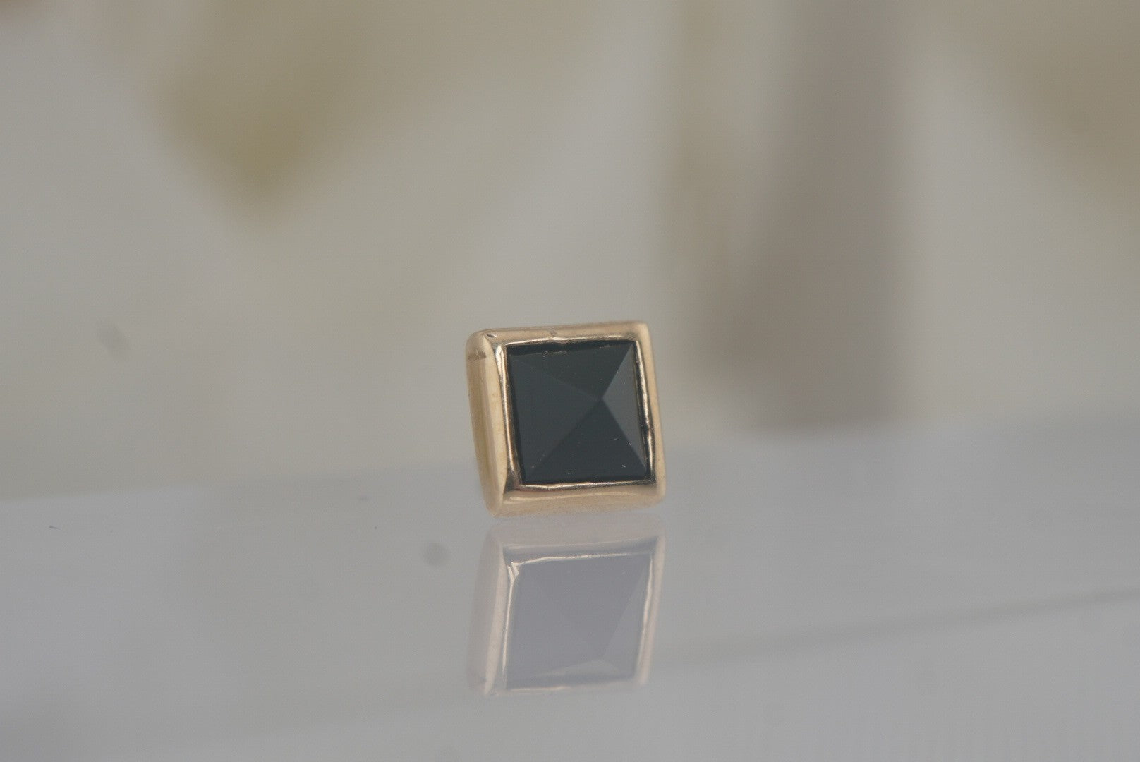 Pyramid Bezel Reverse Set in Black Agate