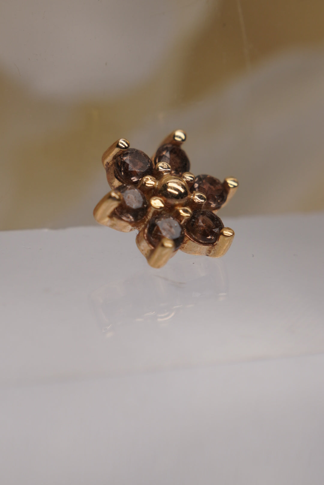 Smokey Quartz Flower- 16/18g Yellow Gold