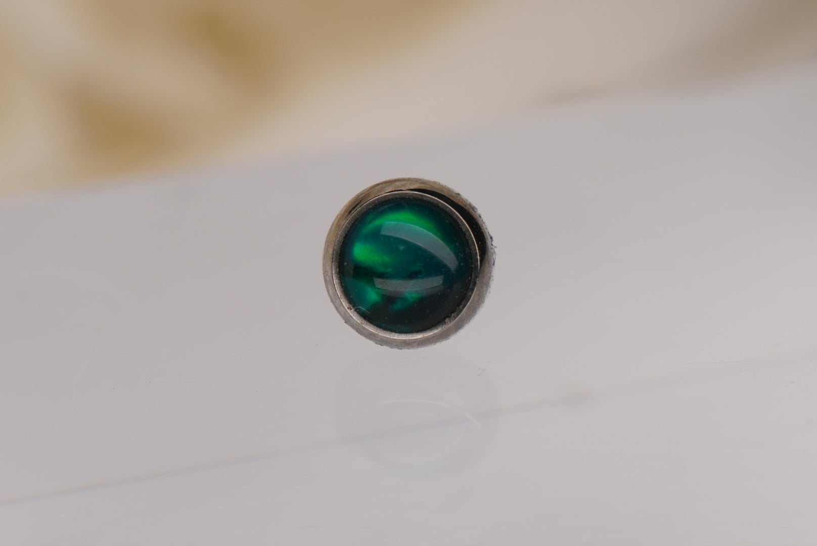 Green Paua Shell- 12/14G