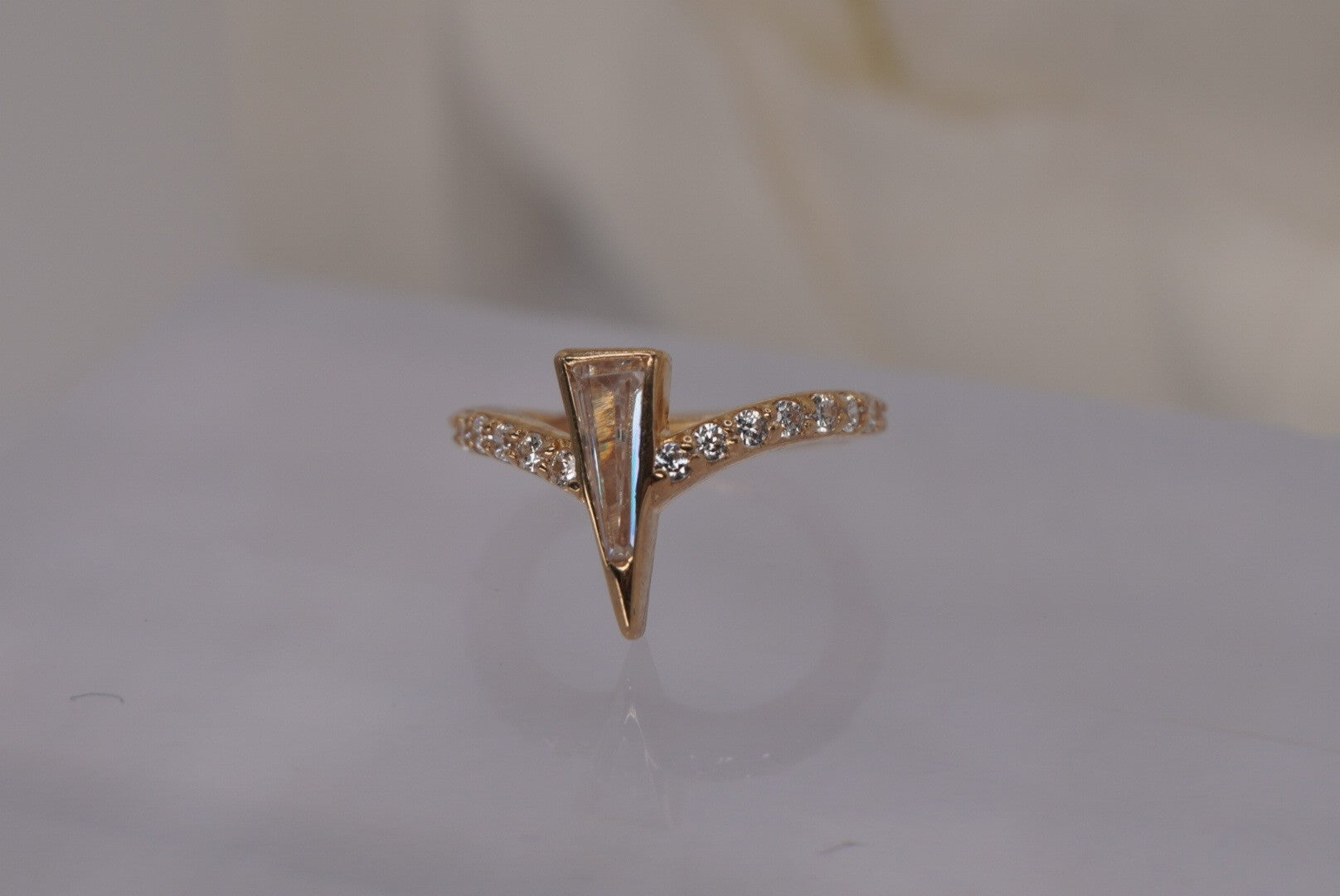 Mikah 16g 5/16" with Crystals