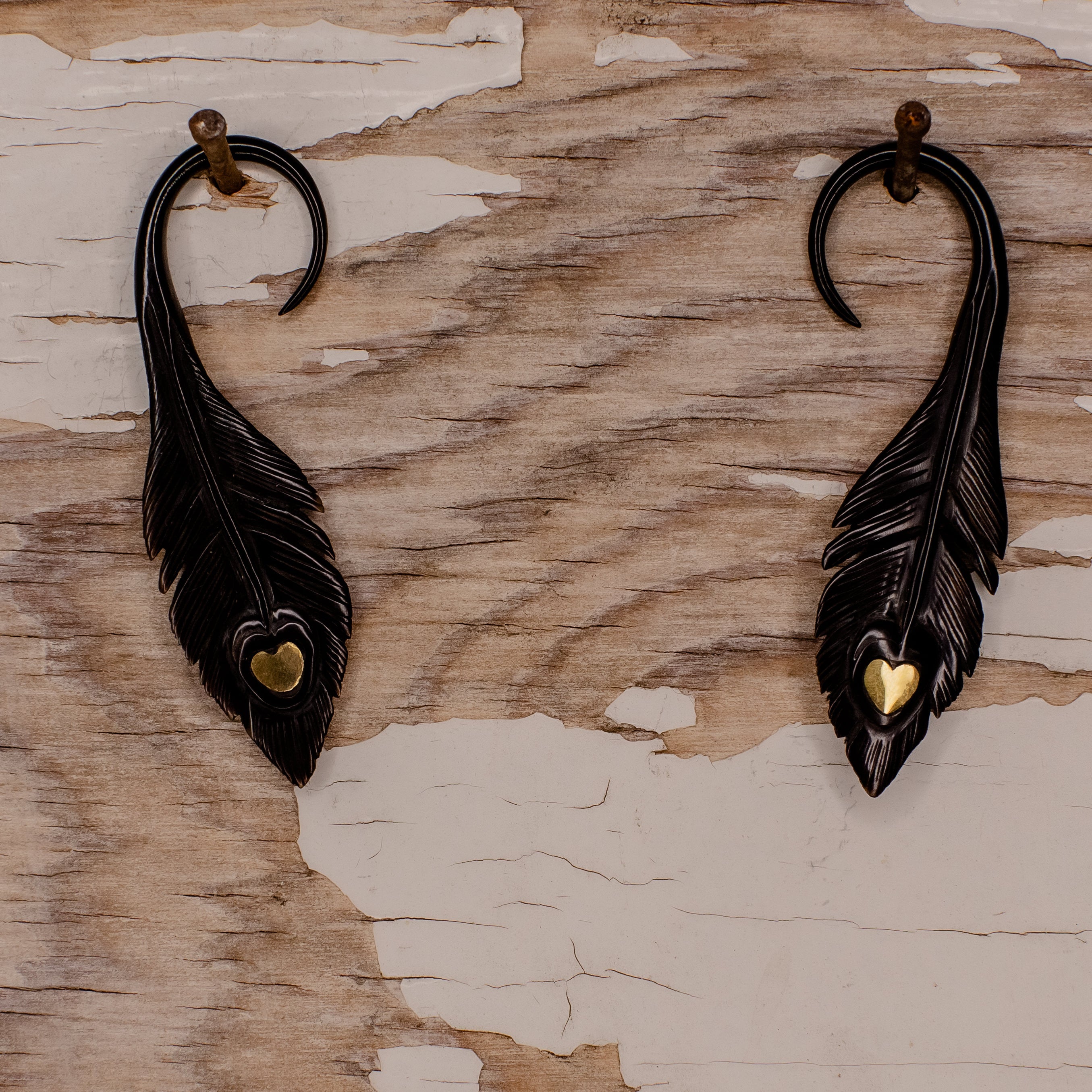 Feather with Heart- 8g
