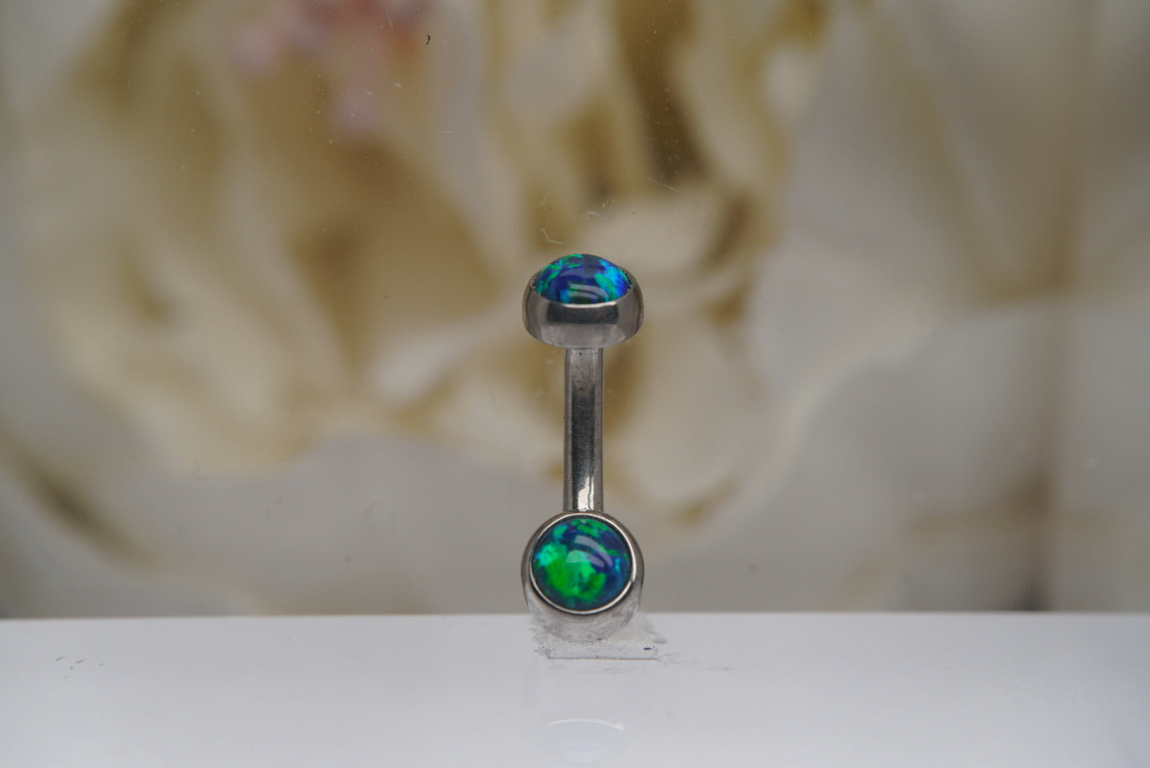 Black Opal Navel in a Bezel Setting (4mm/4mm)