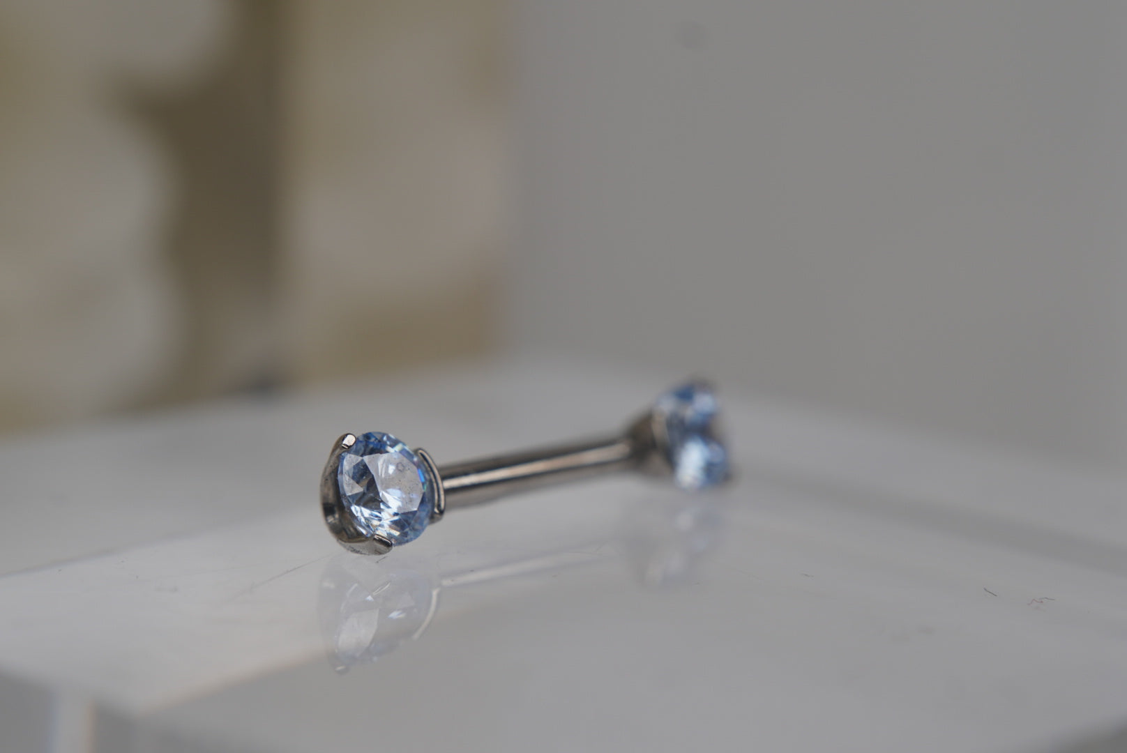Grey Blue Crystal Prong Nipple Barbell in 14g