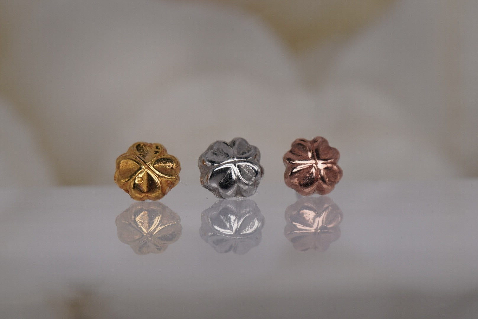 5mm Threadless End in Gold