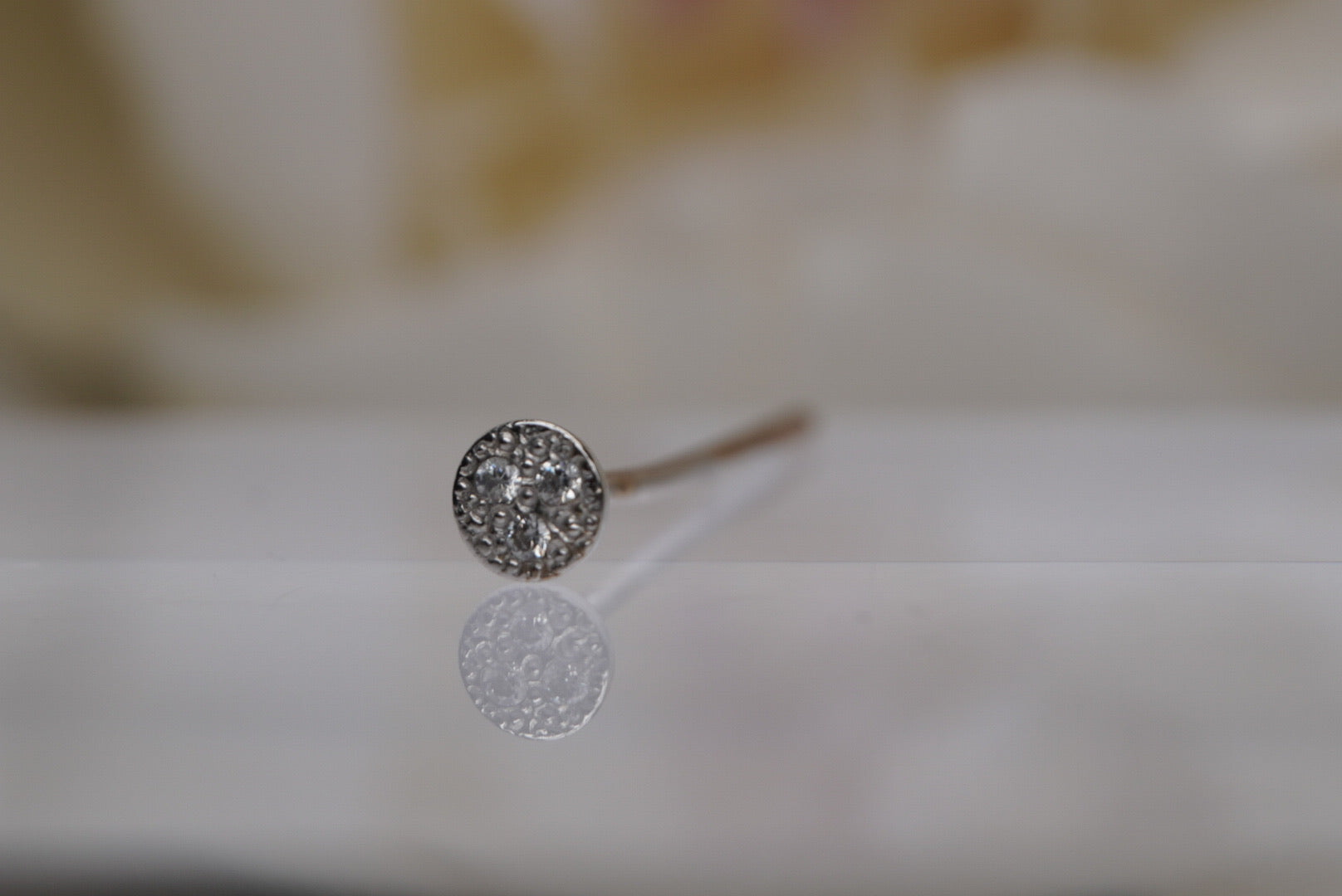 Pave Nostril Screw in White Gold