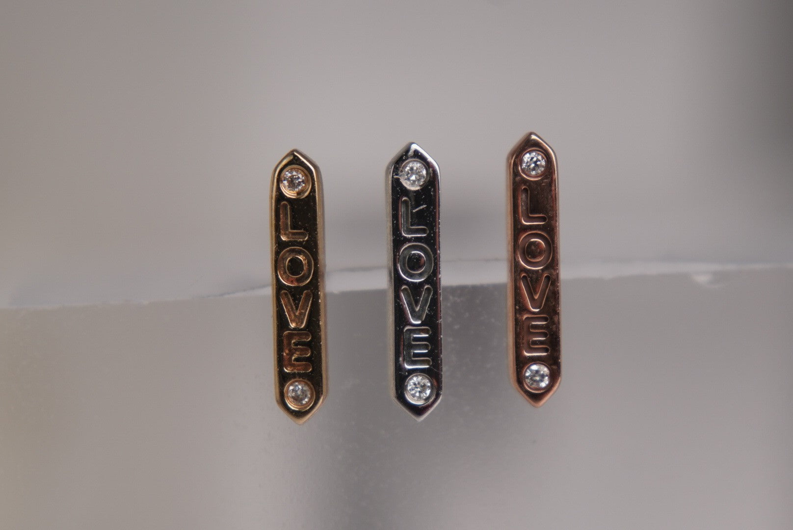 LOVE with Diamonds