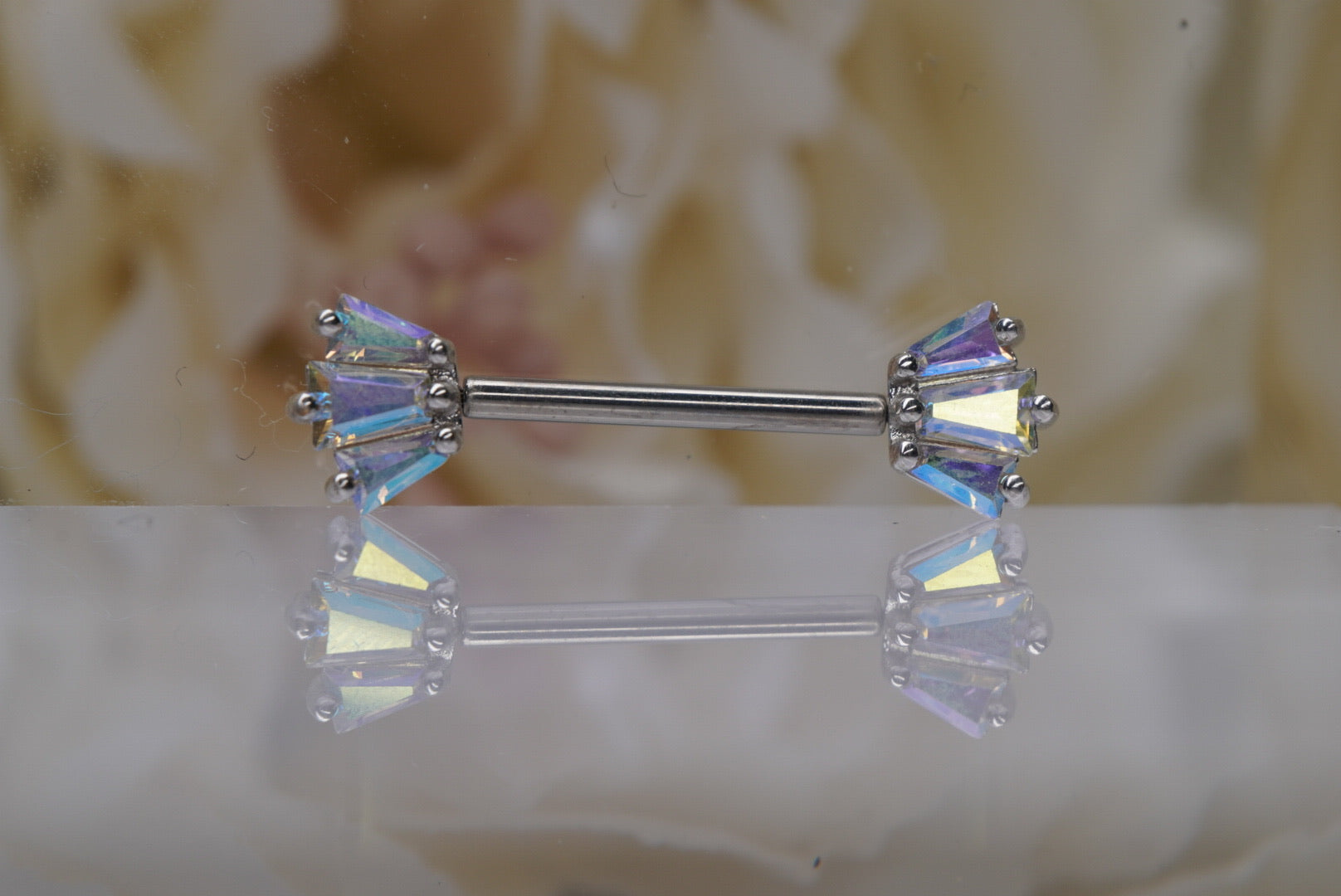 Gemma Trois- Forward Facing with Mercury Mist Topaz