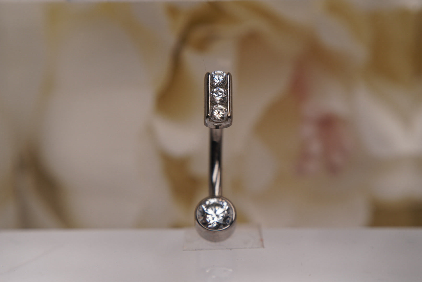3-Gem Top Hanging with Crystal Bezel in 14g
