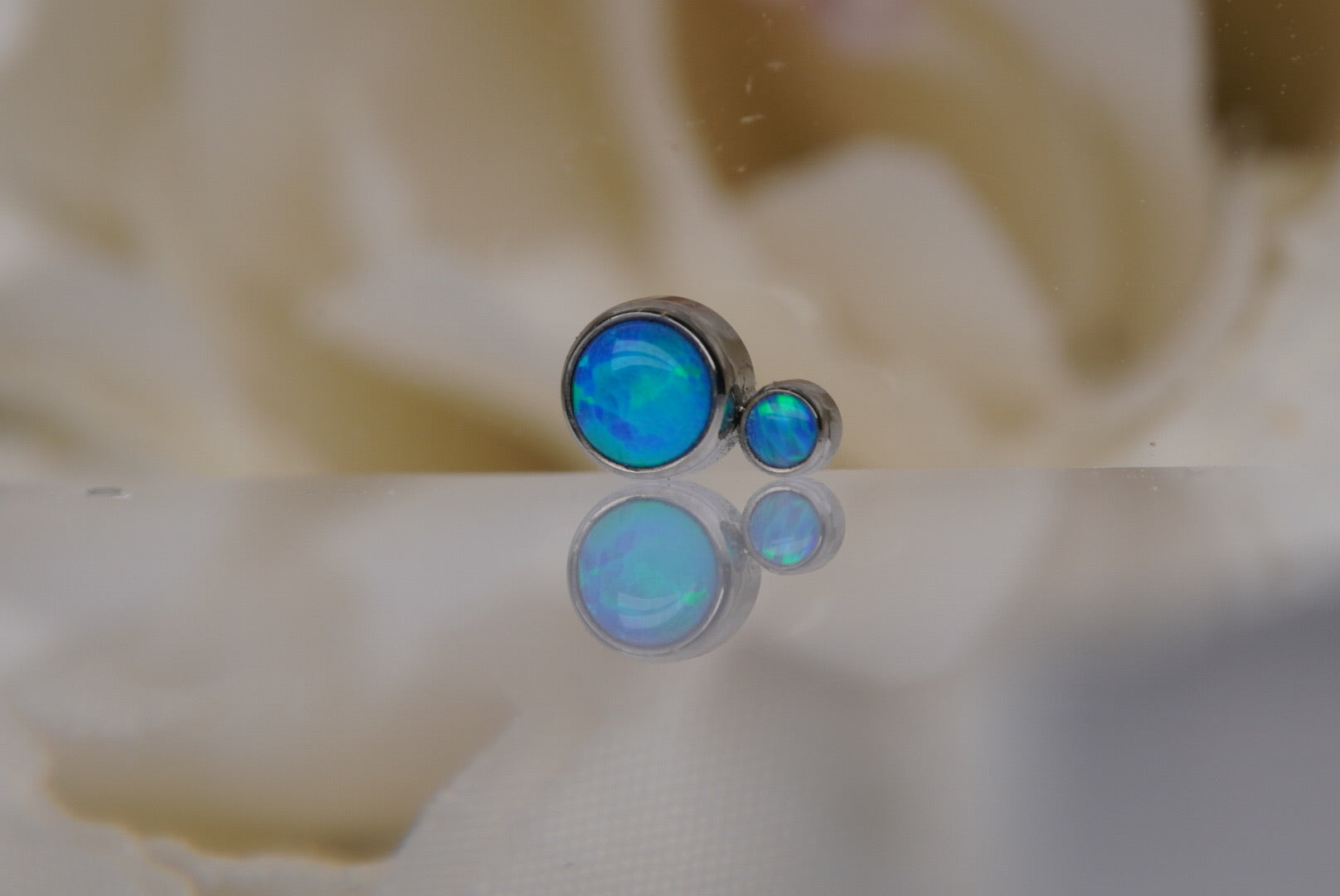 2-Gem (Capri Blue Opal)-12/14g
