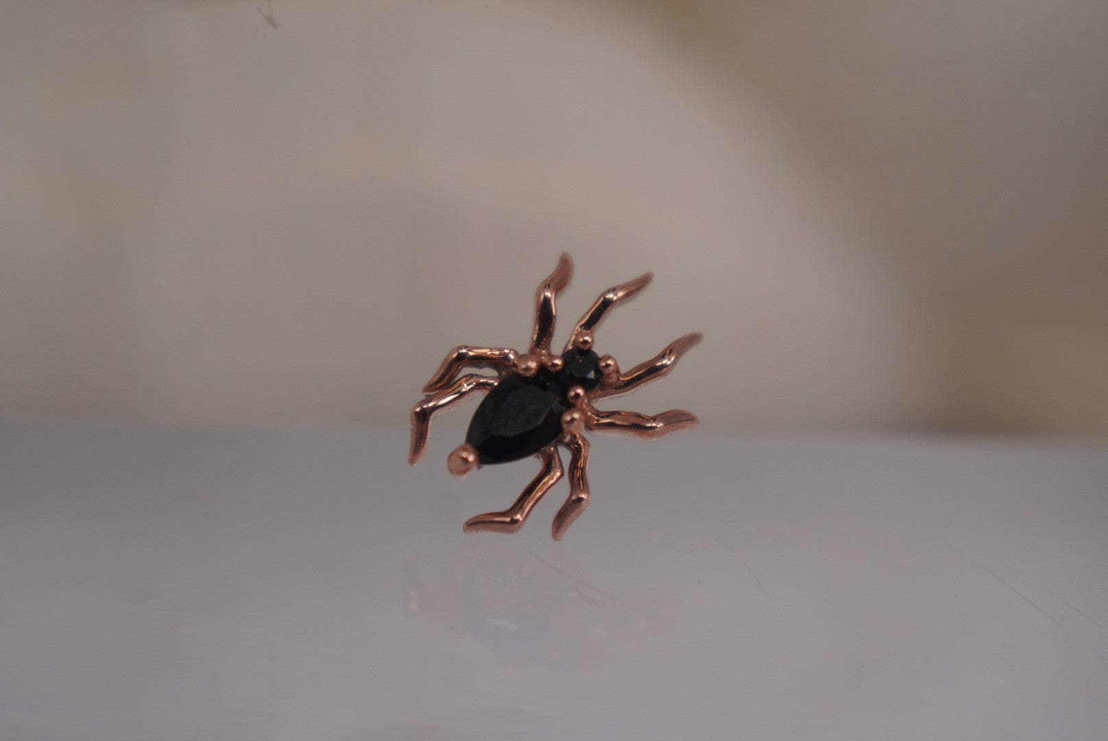 Arachne Spider - Black Spinel