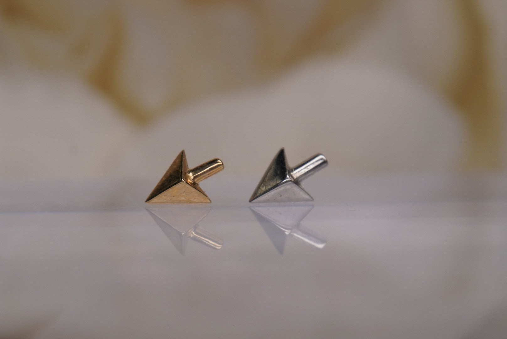 Arrowhead in Gold