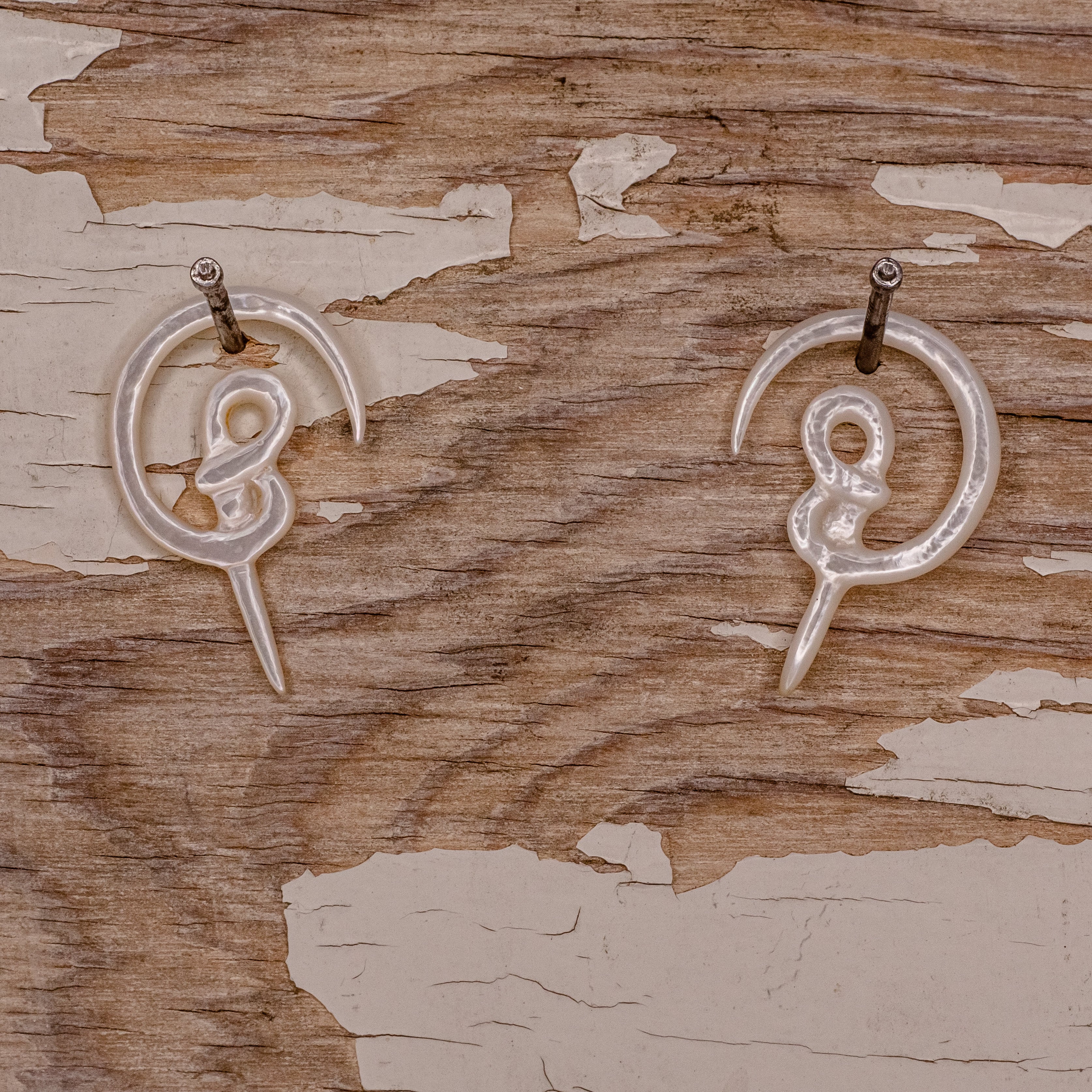 Shell Knots- 6g