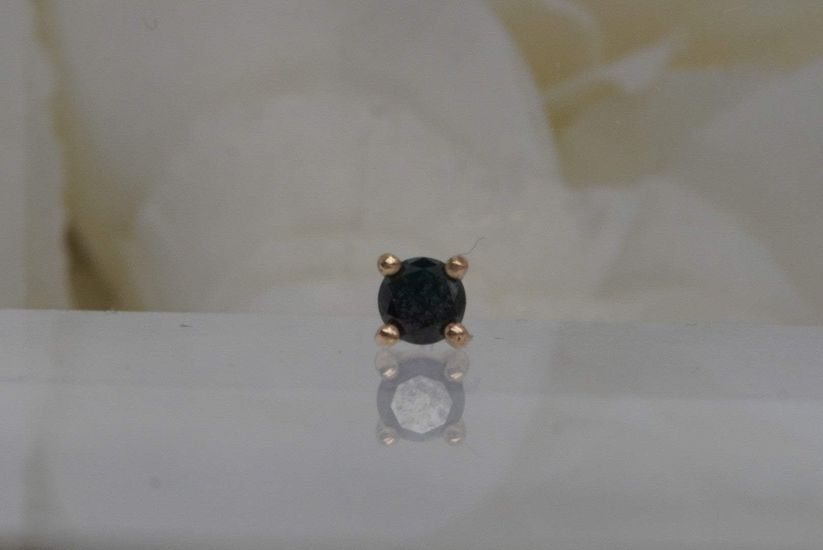 Prong with Black GENUINE DIAMONDS