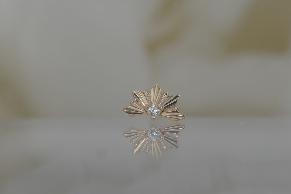 Buddha Jewelry Organics 14k 4.3 x 3.8mm "Surrender" THREADLESS with a crystal Yellow gold