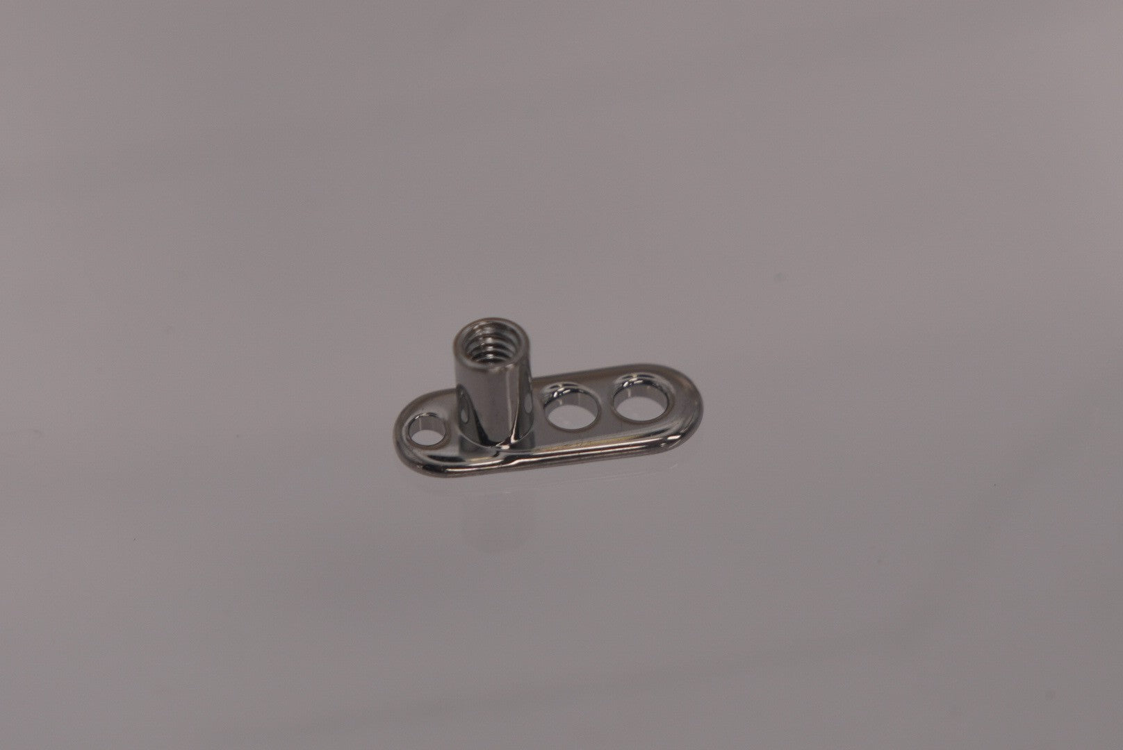 Dermal Surface Anchor
